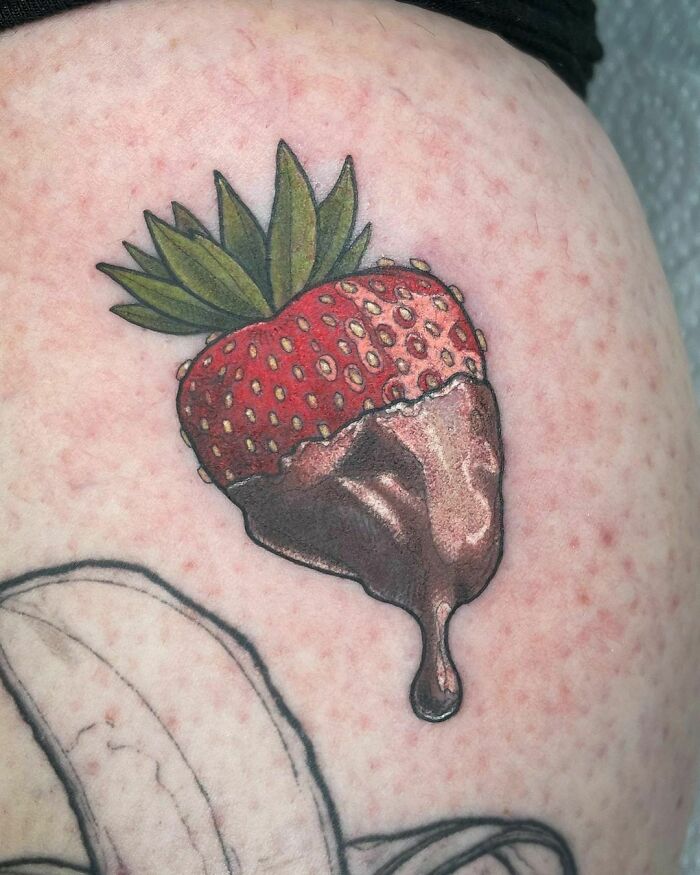 tatouage de fraise chocolat