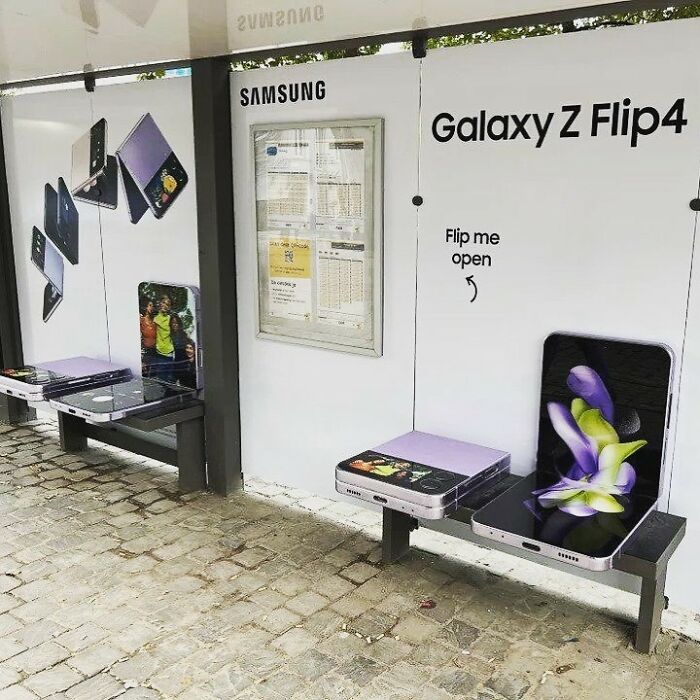 Arrêt de bus Galaxy Z Flip4 