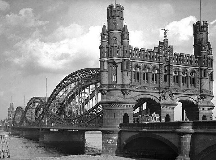 Pont Elbbrücke, Allemagne