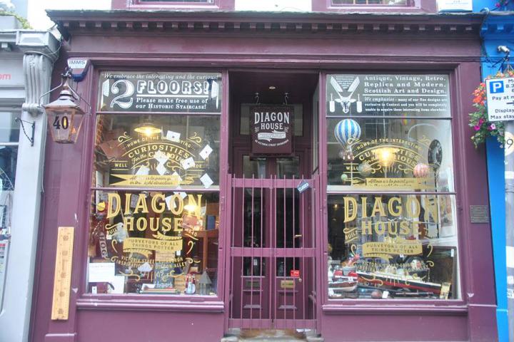 Le pop-up store Harry Potter rouvre cet été à Paris !