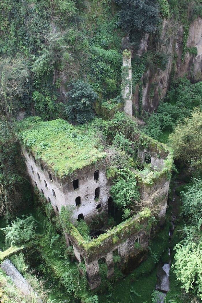 lieux abandonnes