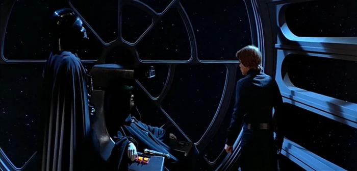 Luke affronte Palpatine dans Le Retour du Jedi