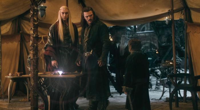 lotr Bilbo give the arkenstone to thranduil & Bard the hobbit movies