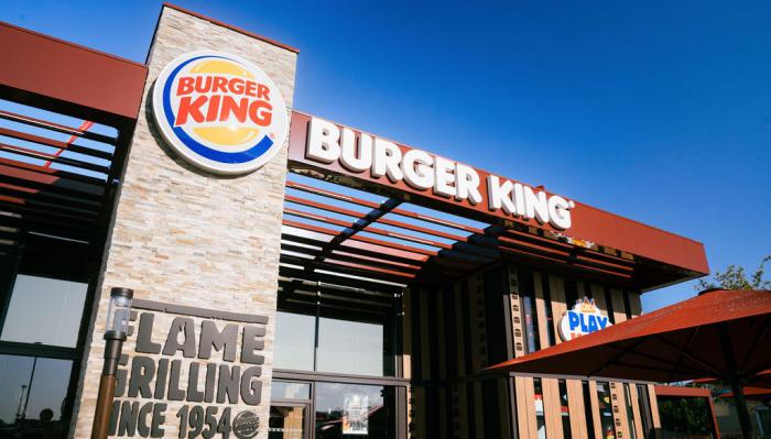 restaurant burger king 4