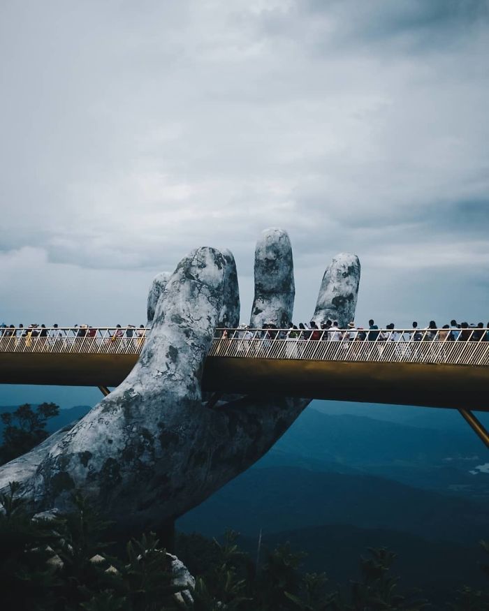 Ce nouveau pont vietnamien semble sortir tout droit d'un 